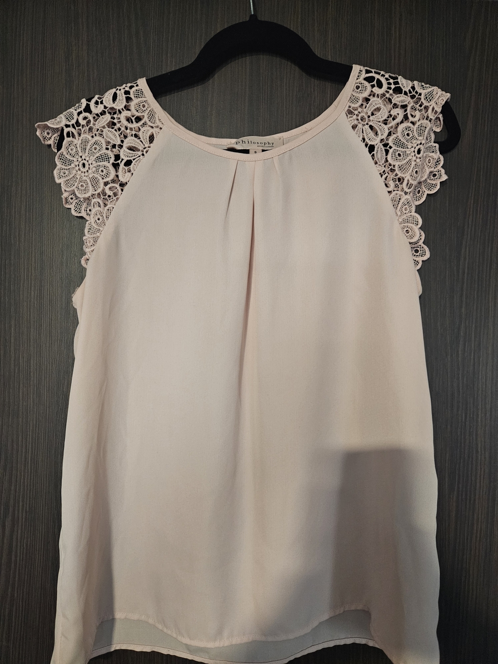259. Philosophy Pale Pink Lace Cap Sleeve Camisole